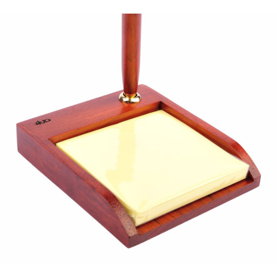 Porta penne in legno con notes